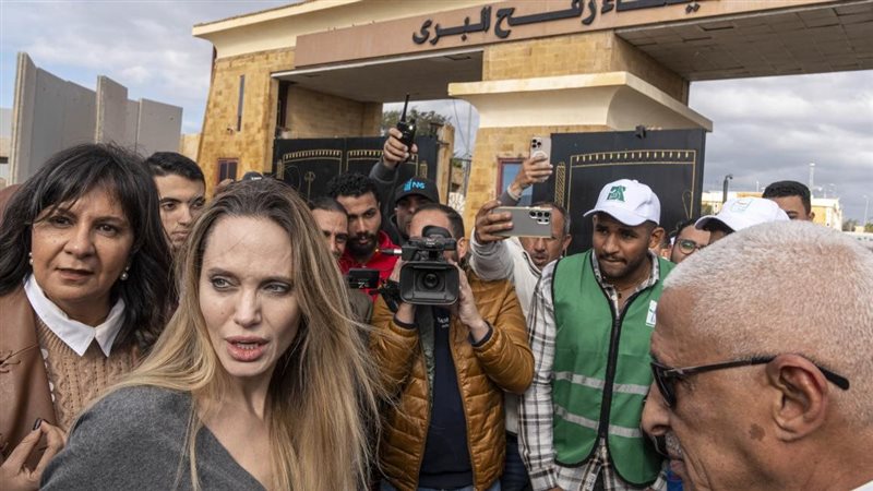 انجلينا جولي 