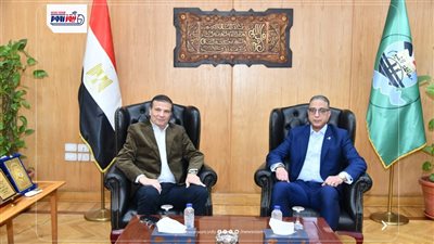 محافظ الفيوم يستقبل وزير الزراعة في مستهل زيارته للمحافظة لتفقد عدد من المشروع