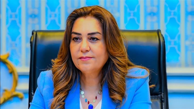 الدكتورة منال عوض