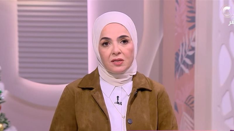منى عبدالغني 