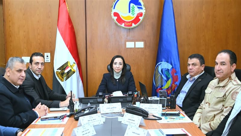 من غرفة التحكم و