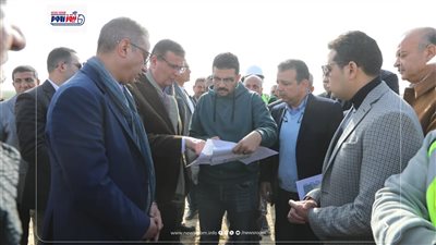 وزير الزراعة ومحافظ الفيوم يتفقدان مشروع 