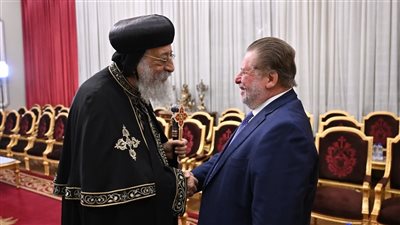 محافظ البنك المركزي يهنئ البابا تواضروس الثاني بعيد الميلاد المجيد