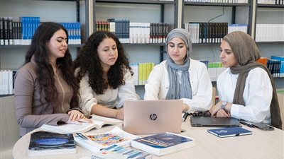 جامعة مصر للمعلوماتية تشارك في ألعاب استراتيجية الأعمال