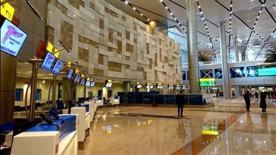 ثورة تكنولوجية في مطارات مصر.. إلغاء «كارت الدخول الورقي» بنهاية يناير 2026