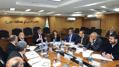 محافظ الجيزة: إحكام السيطرة على منظومة الإعلانات بما يحقق الصالح العام