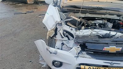 إصابة 5 أشخاص في تصادم سيارة نقل وميكروباص على الطريق الحر بالقليوبية
