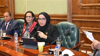 تفعيل شرائح إنترنت أبوية لحماية النشء أبرز توصيات “الشيوخ