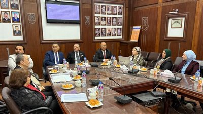 تعاون بين مركز دراسات التصنيع والتنمية المستدامة ومجمع العلمين للبتروكيماويات 