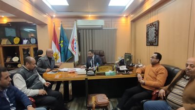 وكيل وزارة الصحة بأسيوط يشدد على تكثيف الحملات الرقابية على المنشآت الطبية