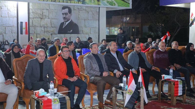 حاضر يا بيسو 💙 دي