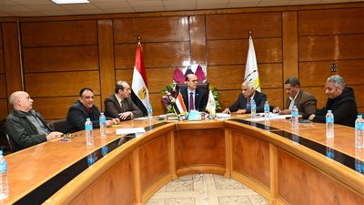 المنشاوي يقر الحساب الختامي لموازنة جامعة أسيوط الأهلية ويستعرض خططها التنموية