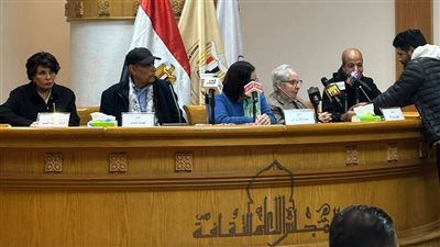 فردوس عبدالحميد وأحمد بدير يعبرون عن سعادتهم بتكريمهم بالمسرح العربي |صور