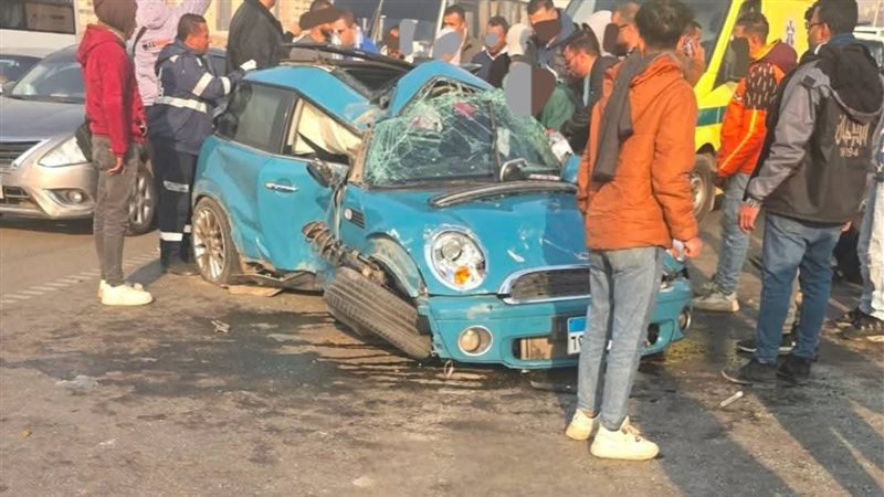 السيارة 