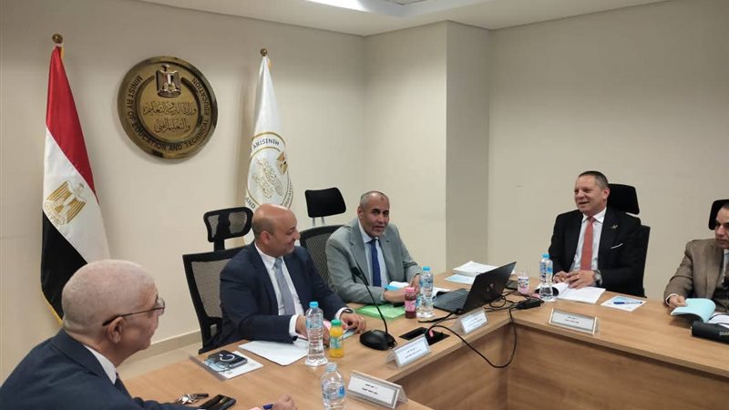 رئيس جامعة دمياط