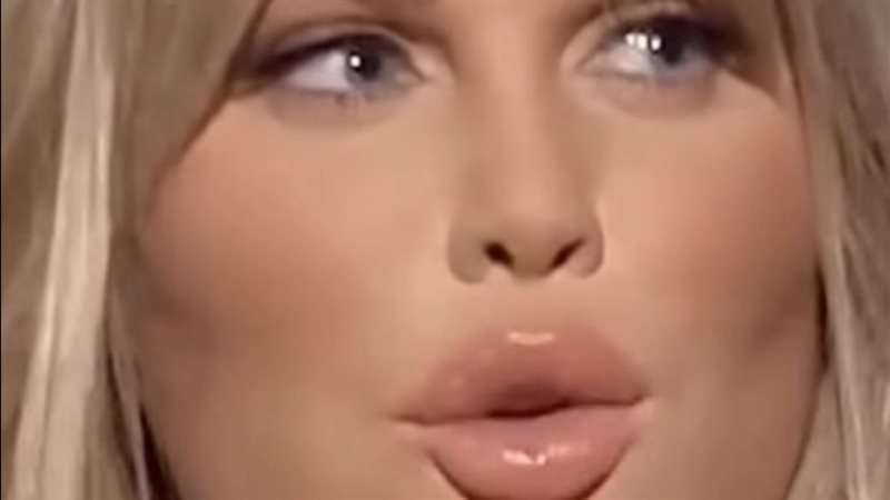 نيكول سابا 