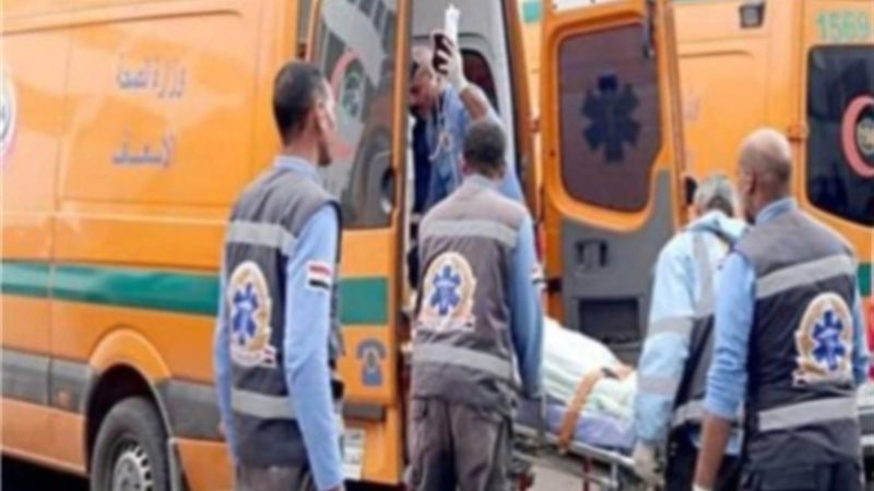 بالاسماء بينهم 4