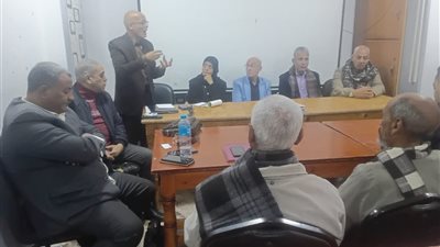 محافظ أسيوط يعلن انطلاق مبادرة مجتمعية لمكافحة الزيادة السكانية ومحو الأمية 