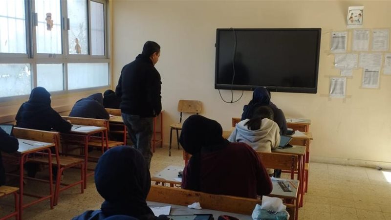 جانب من الامتحانات