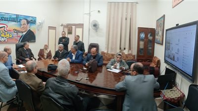 أسيوط تشدد الرقابة على امتحانات الفصل الدراسي الأول تحت إشراف وكيل وزارة  