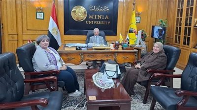 رئيس جامعة المنيا يستقبل وفد المجلس القومي للمرأة لدعم وتمكين المرأة 