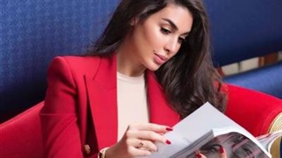 العلاقة بين العقل والجسد.. تعرف على كتاب ياسمين صبري الذي تفضل قراءته حالياً