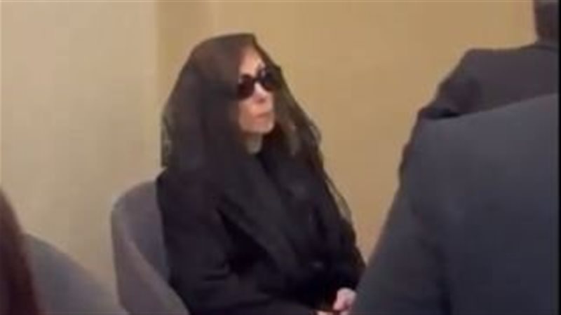فيروز