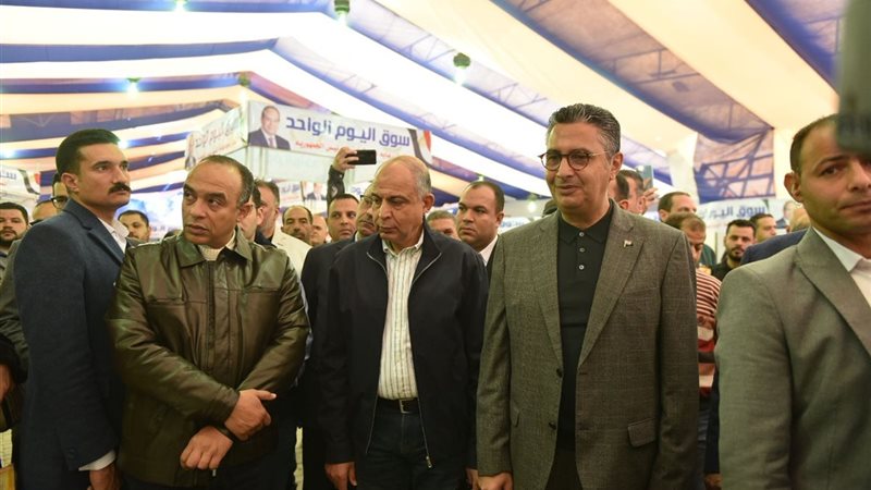 وزير التموين 