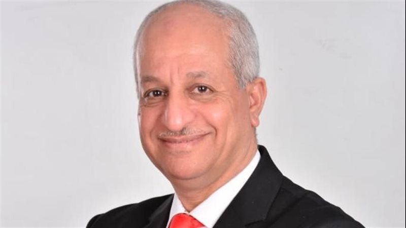 جمال عسكر، خبير صناعة