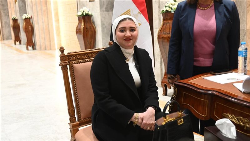 آية النجار