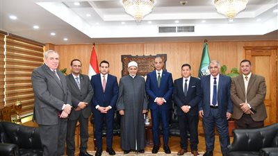 محافظ الفيوم يشيد بجهود الأزهر الشريف في نشر الوسطية والاعتدال