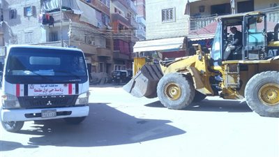 محافظ الغربية يقود حملات مكبرة بطنطا لرفع الإشغالات والتعديات على الأرصفة