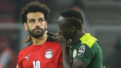 رئيس اتحاد الكرة السابق: أبوريدة فشل في إعادة مباراة مصر والسنغال