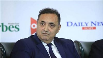 منصور عامر: والدي مدرسة في الحياة ونموذج ملهم في الحكمة والبصيرة 