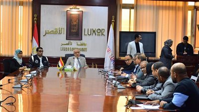 حياة كريمة تغيّر وجه الريف بالأقصر.. دفعة قوية لمشروعات الصرف الصحي 