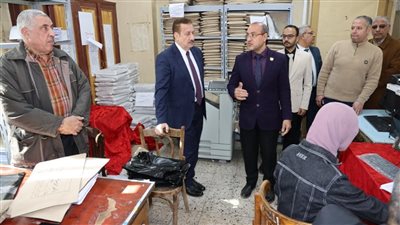 محافظ المنوفية يتفقد المطبعة السرية بمديرية التعليم للوقوف على جاهزيتها