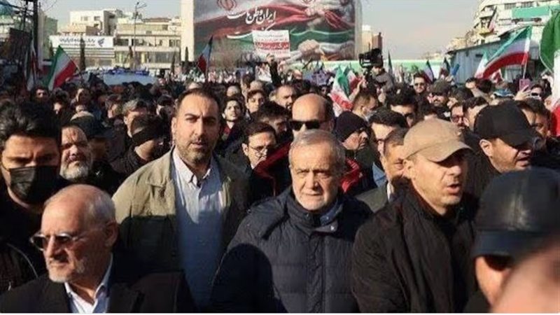 مسعود بزشكيان يشارك