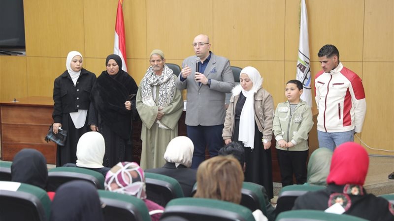 تكريم أسرة الراحل