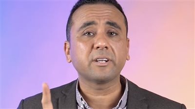 د. عمرو عبدالعزيز يكشف العمر المناسب لتطعيم الأطفال بالإنفلونزا الموسمية 