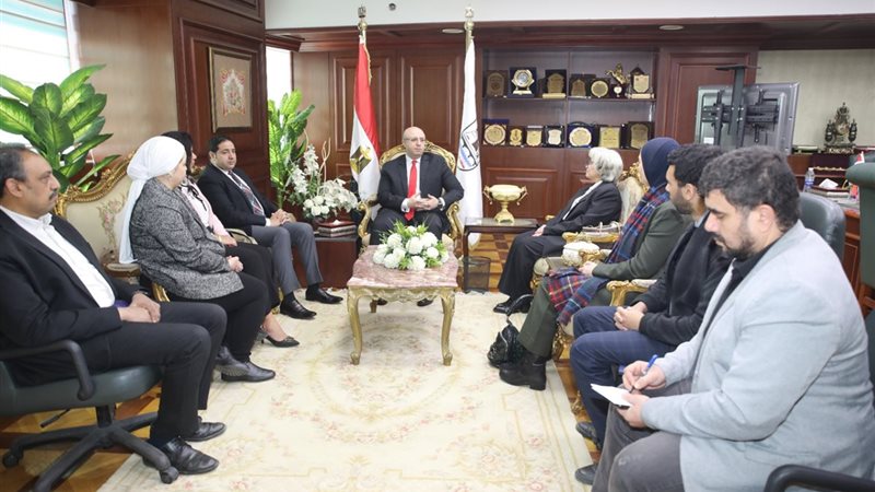 محافظ بنى سويف خلال