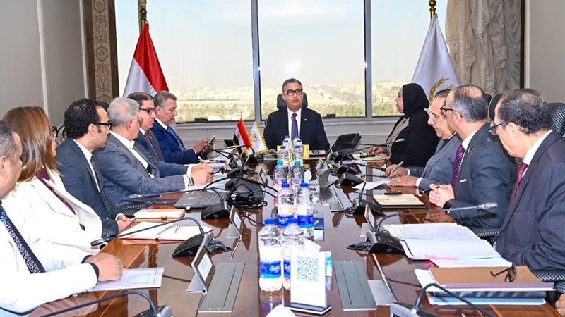 وزير التموين
