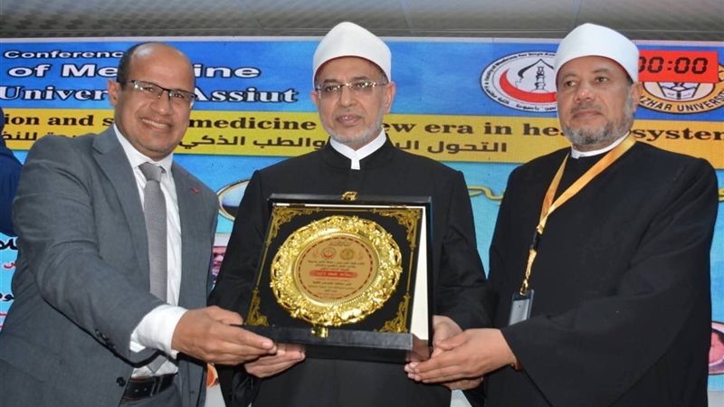 رئيس جامعة الأزهر