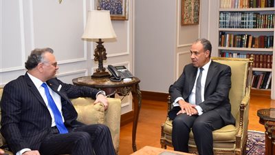 عبد العاطي يستقبل كبير مستشاري ترامب ويؤكد عمق الشراكة الاستراتيجية