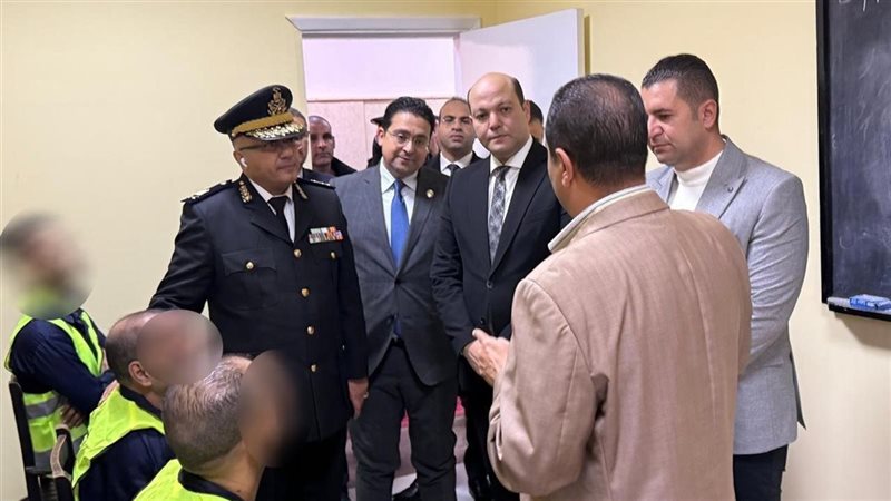 النيابة العامة تجري