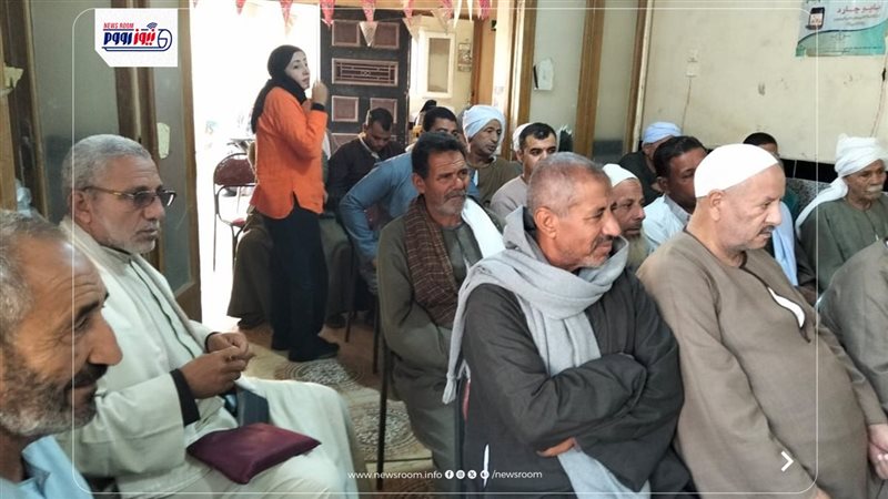 جانب من الندوة