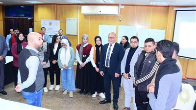 جامعة سوهاج تواصل تأهيل طلابها واستكمال المرحلة الثانية من «اختراق سوق العمل»