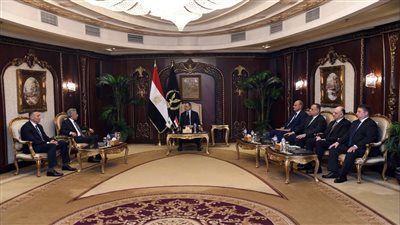 وزير الداخلية يستقبل أمين مجلس وزراء الداخلية العرب لتبادل الرؤى 