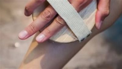بشرة خشنة في الشتاء؟ الحل الحقيقي للتخلص من الجلد الميت