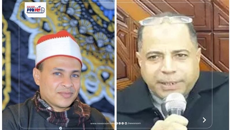 رئيس الإذاعة وقارئ