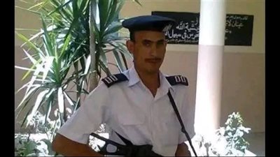 القبض على سائق تريلا أنهي حياة أمين شرطة بعد دفعه من السيارة 